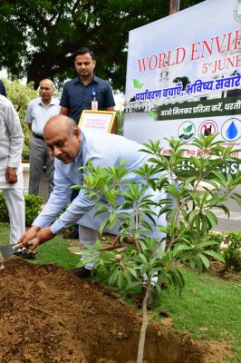 हरित राजधानी की शुरुआत एक पौधे से होती है : विजेंद्र गुप्ता