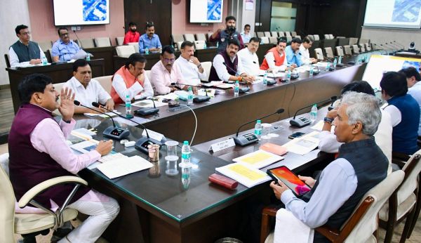 मप्र सरकार ने मंडी शुल्क एक से बढ़ाकर किया डेढ़ रुपये, विकास कार्यों के लिए 13,800 करोड़ रुपये मंजूर