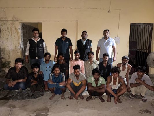 गुरुग्राम पुलिस ने अवैध रूप से रह रहे 13 बांग्लादेशी नागरिक पकड़े