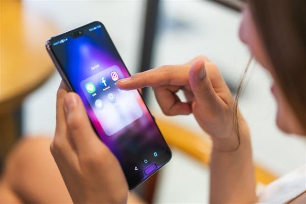 Meta to shut ‘Instant Articles’ format on Facebook in early 2023