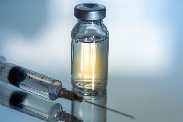 फ्लू की रोकथाम में सफलता? वैज्ञानिकों ने खोजी एक सदी पुरानी वैक्सीन की आश्चर्यजनक शक्ति