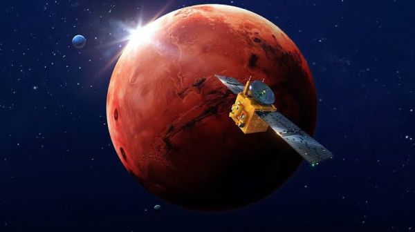 पृथ्वी से फोबोस तक: मंगल ग्रह के चंद्रमाओं को समझने के लिए मेगन की यात्रा