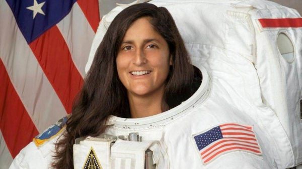 सुनीता विलियम्स अंतरिक्ष की अपनी तीसरी ऐतिहासिक उड़ान पर