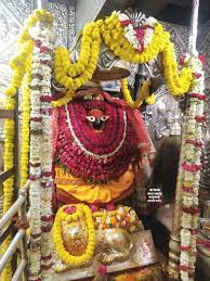 कलाकृति का अनोखा नमूना... स्वर्णिम आभा  विंध्यधाम