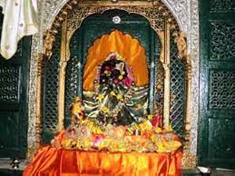 मंदिरों की नगरी छोटी काशी में विराजमान मीरा के गिरधर गोपाल