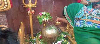 हिंदुओं के आस्था के साथ स्वरोजगार का बड़ा केंद्र है बाबा आम्रेश्वर धाम