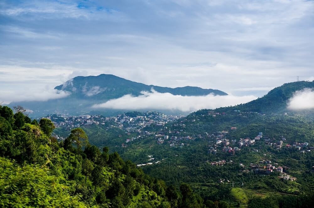 अगर आप सितंबर में घूमने का प्लान बना रहे तो तो एक्सप्लोर कीजिए पूर्वी भारत में सबसे खूबसूरत जगहों में से एक कलिम्पोंग को 