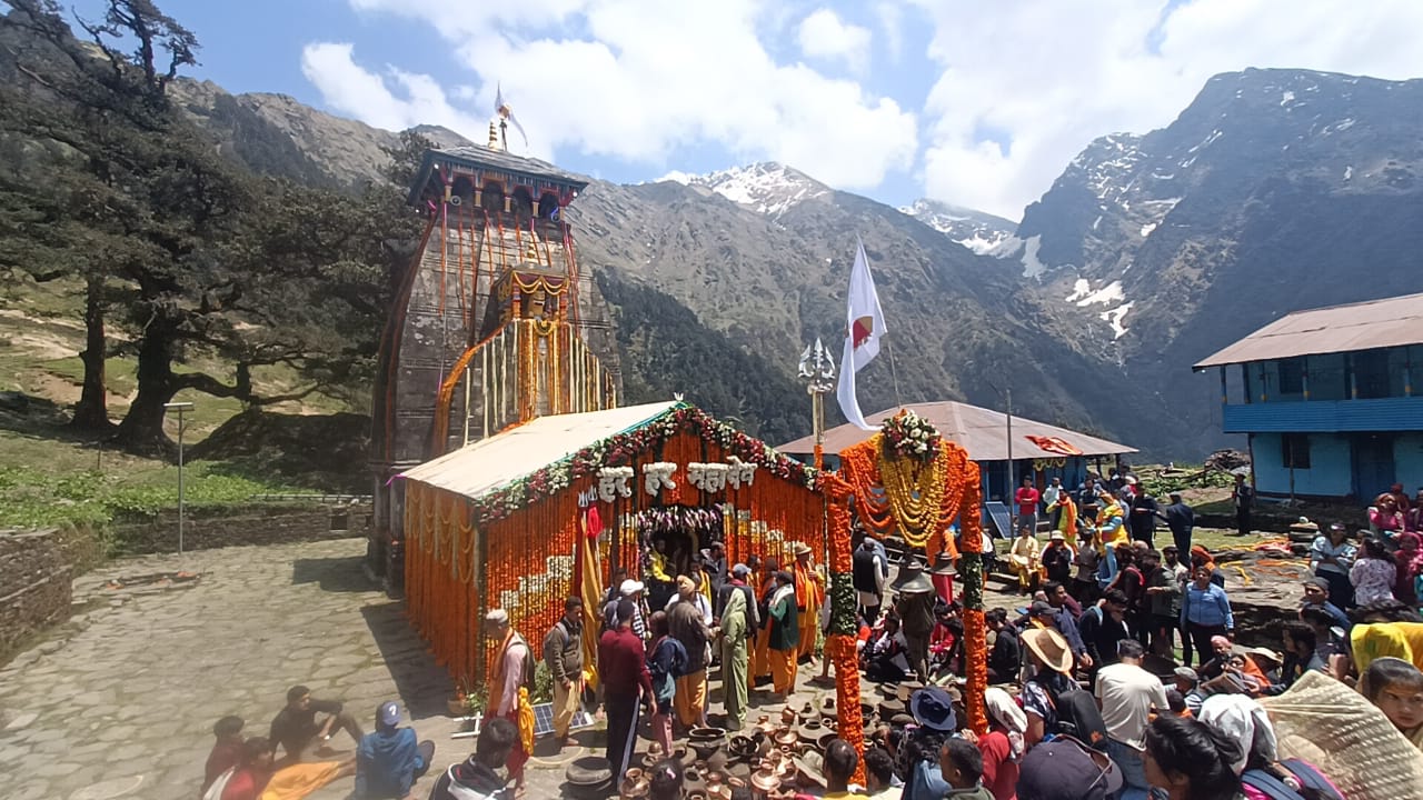 द्वितीय केदार मद्महेश्वर के कपाट शीतकाल के लिए बंद