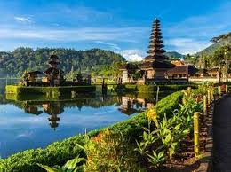 इंडोनेशिया: रोमांच प्रेमियों के लिए एडवेंचर का परफेक्ट डेस्टिनेशन ! 