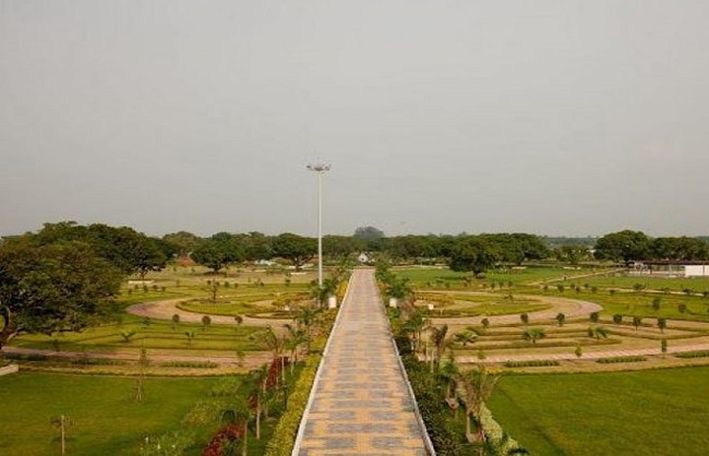  हिंसा से मुर्शिदाबाद में पर्यटन पर असर