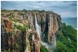 सिसुपाल पहाड़: इतिहास, लोककथा और प्राकृतिक सौंदर्य का संग