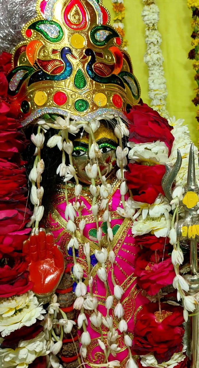 महाशिवरात्रि: महंत आवास पर दूल्हे के रूप में सजेेंगे बाबा विश्वनाथ, रुद्राक्ष और मेवों से बने सेहरे से होगा विशेष श्रृंगार