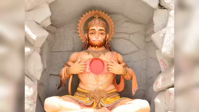 छत्तीसगढ़  के मंदिर में स्त्री रूप में पूजे जाते हैं हनुमान जी
