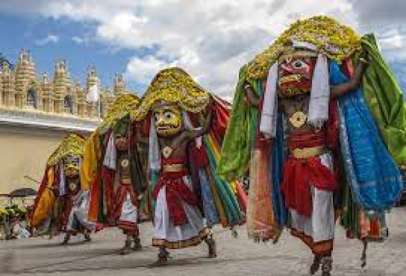 India Comes to Life with the Festival of Dussehra