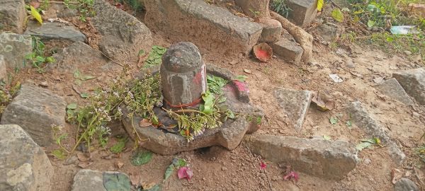  हिंदू और सरना धर्मावलंबियों के लिए आस्था का  केंद्र है सिड़ींग महादेव 