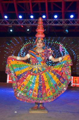 राजस्थान के पारंपरिक लोक नृत्यों में से एक-भवई नृत्य 
