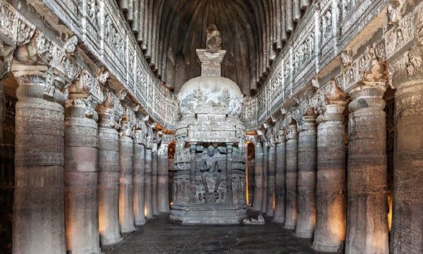 अजंता की गुफाएँ 