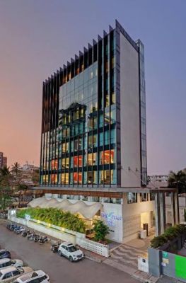 मुंबई के फ़र्न होटल्स एंड रिसॉर्ट्स अतिथियों के लिए पर्यावरण अनुकूल वातावरण का समृद्ध अनुभव प्रदान करते हैं।