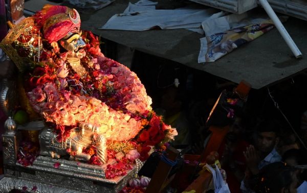 उज्जैन में आज धूमधाम से निकलेगी भगवान महाकाल की सवारी, तीन स्वरूप में देंगे दर्शन