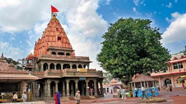 उज्जैन के महाकाल मंदिर में महायज्ञ 
