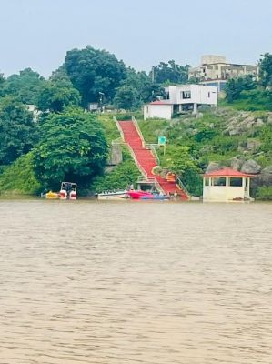 सैलानियों को लुभा रहा खूंटी का लतरातू जलाशय 