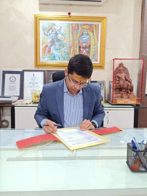 उज्जैन: महाकाल मंदिर के नए प्रशासक प्रथम कौशिक ने संभाला दायित्व