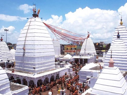 देवघर के बाबा बैद्यनाथ धाम में अबतक 40.57 लाख श्रद्धालुओं ने किया जलार्पण