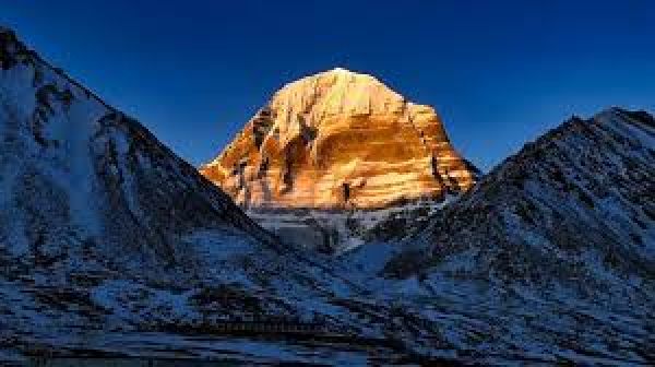 कैलाश मानसरोवर यात्रा: आस्था और आत्मिक शांति का संगम